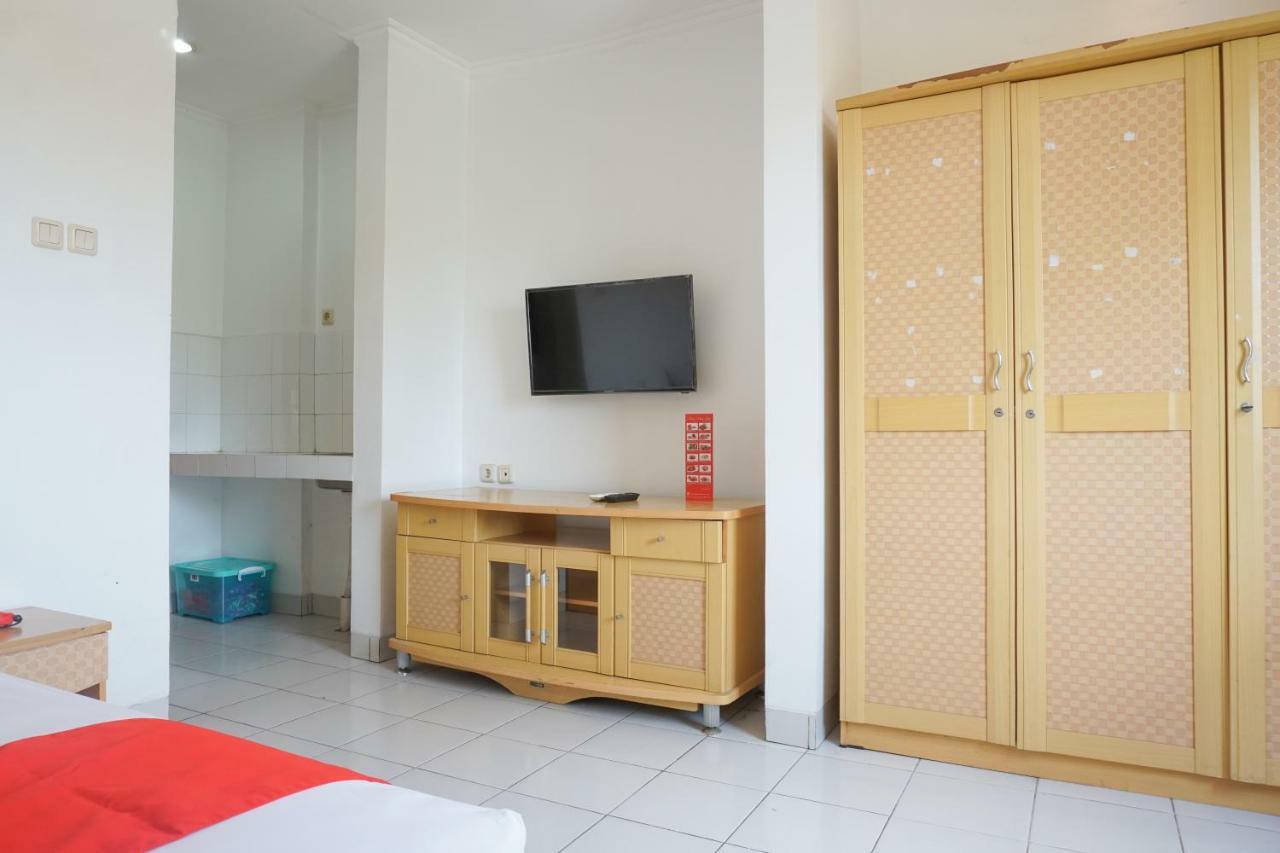 Residences By Reddoorz Near Maranatha University Bandung Exterior photo